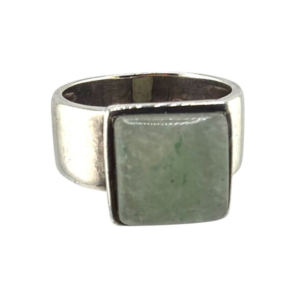 Vintage Suzanne Somers Sterling Silver Green Jadeite Ring 6.5